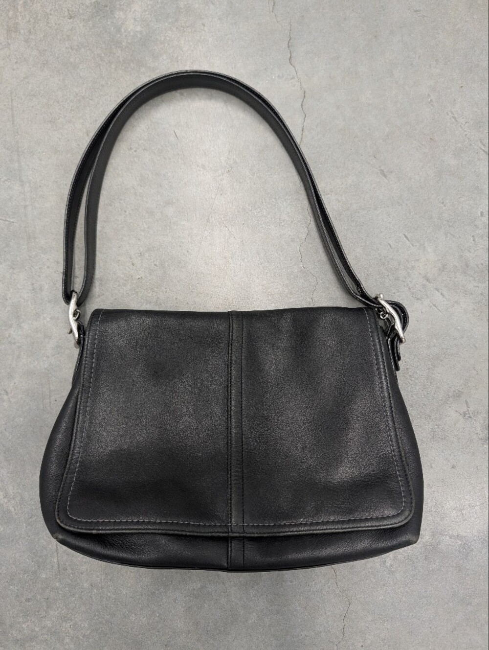 Coach Black Leather Crossbody/Shoulder Bag